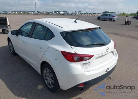 2014 Mazda Mazda3 I Sport z USA, uszkodzony, nr VIN JM1BM1K77E1146832